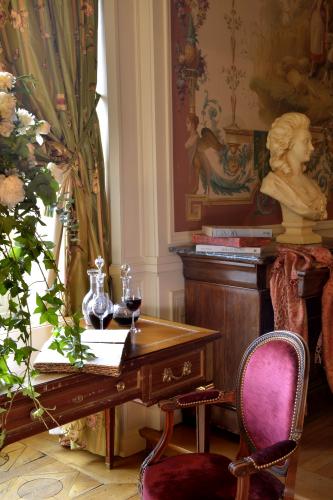 Château Colbert - Prestige Room